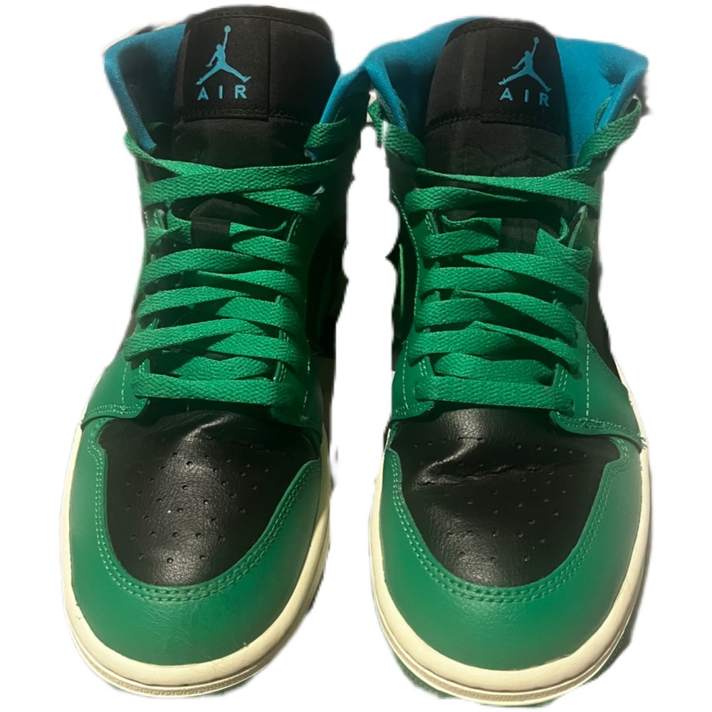 Jordan Men's Shoes in Green and Black